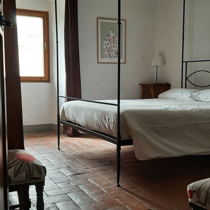 chambre 1 
Chambre à coucher avec lit double 
