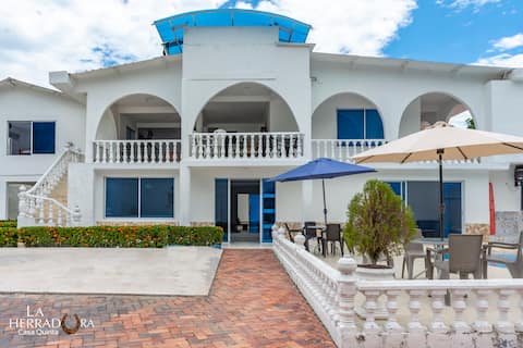Casa Quinta La Herradura (Horseshoe)