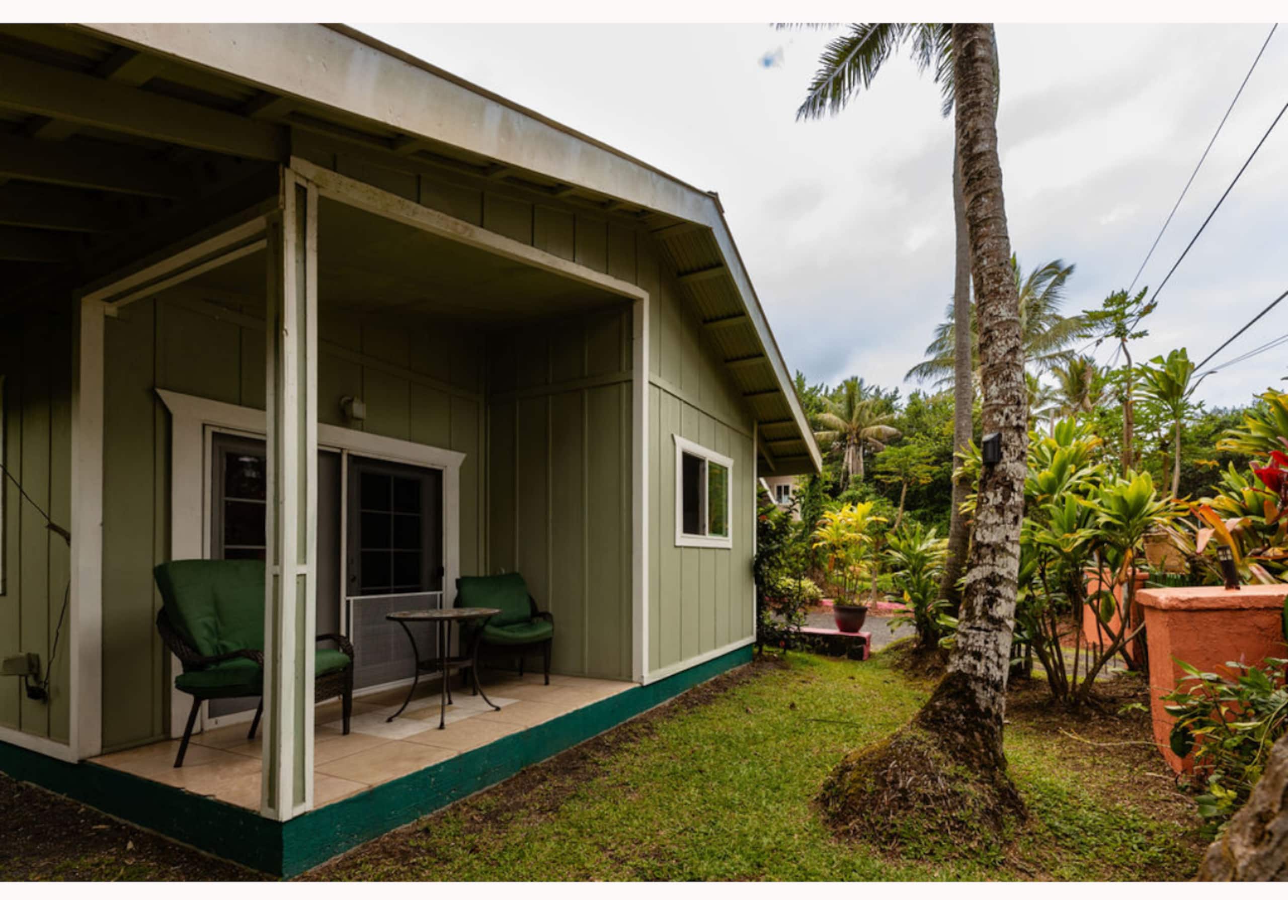 Whale House @ Kehena Beach-by lava fields/beaches - Image 32