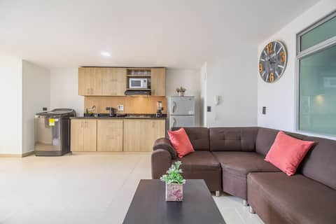 Top performing Airbnb: Space and style in the heart of Medellín in La Candelaria