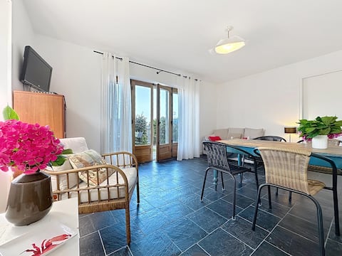 Propriété Airbnb réussie: Ground floor apartment 2-4 people Beachfront 2 bedrooms à Saint Cast Le Guildo
