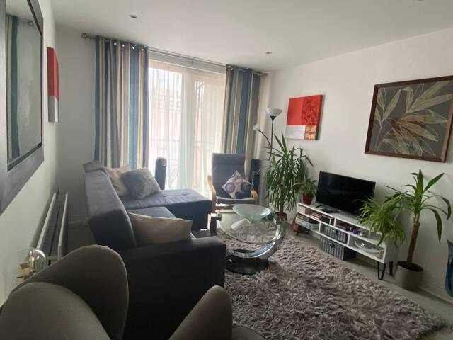 Elegant 2BR, BatterseaPowerStationFreePark