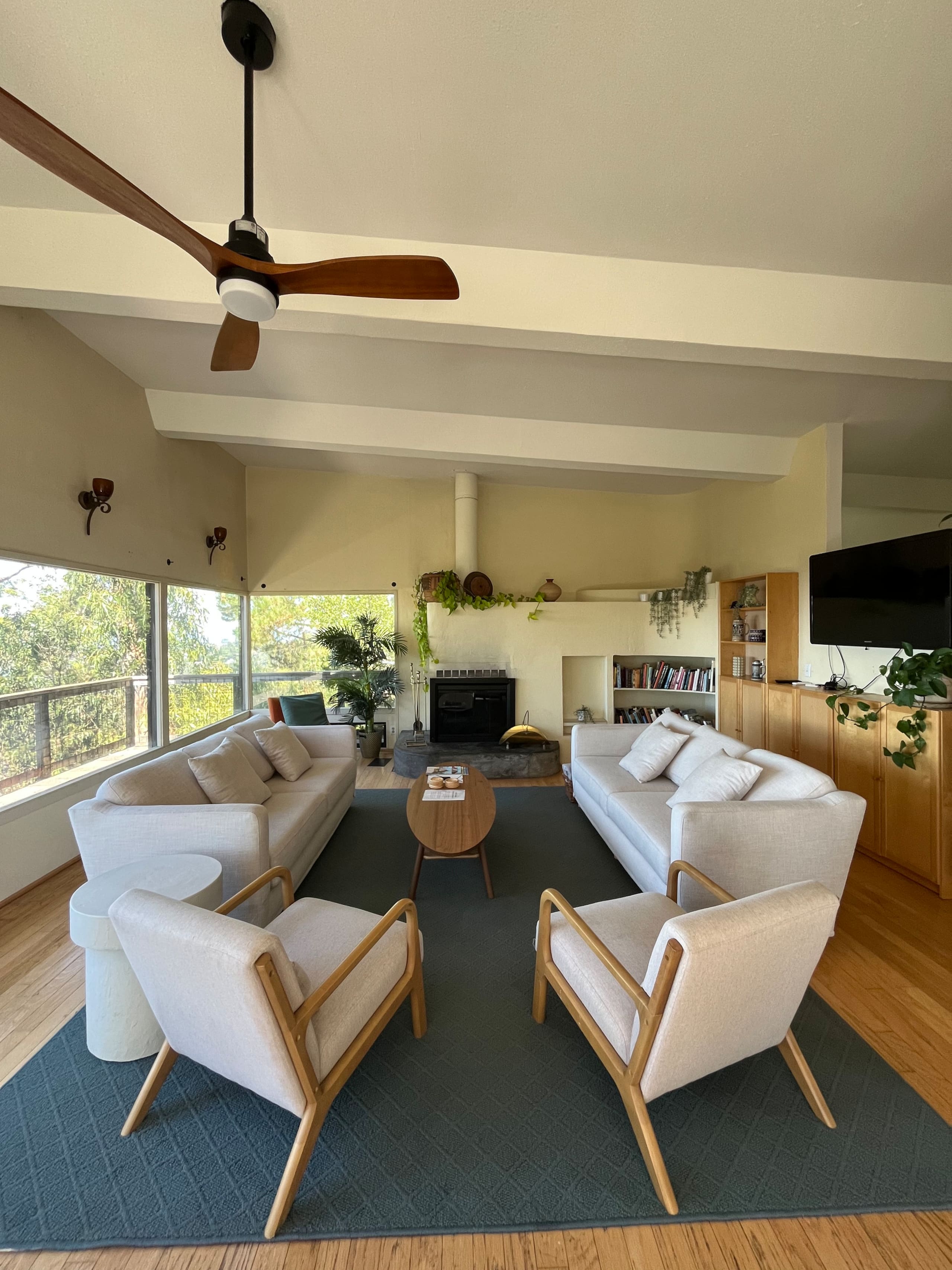 Oakland Hills Bay-View Retreat Near Redwoods - Photo 4