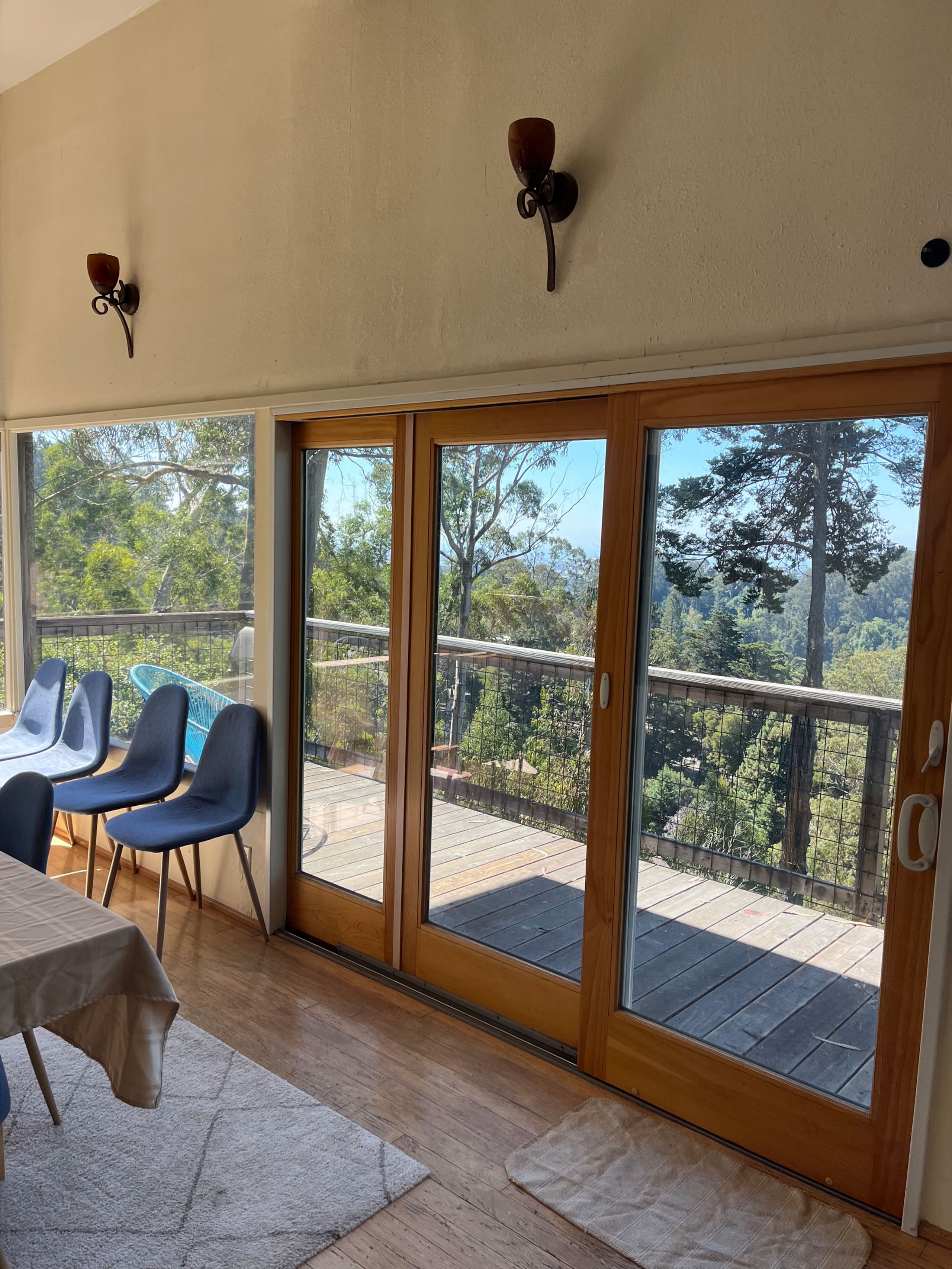 Oakland Hills Bay-View Retreat Near Redwoods - Photo 9