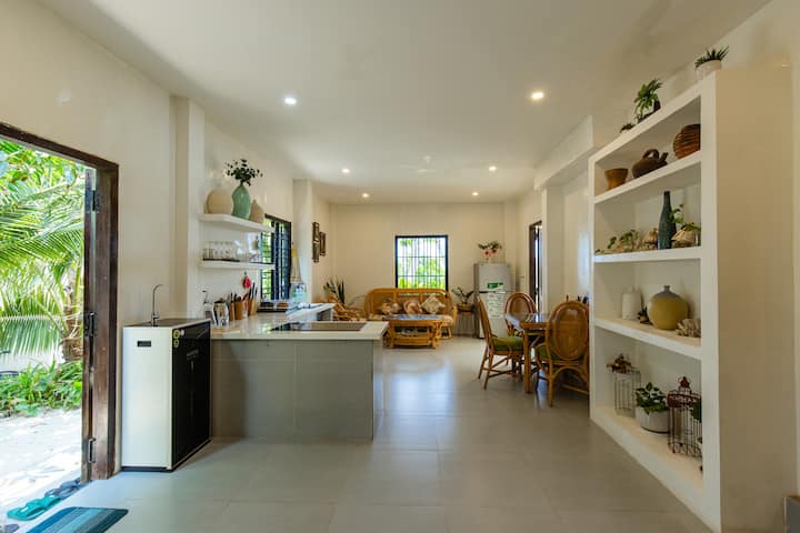 Cá Cam Villa - Ninh Hòa