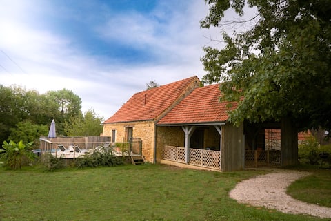 Charmingly renovated barn in the Périgord Noir