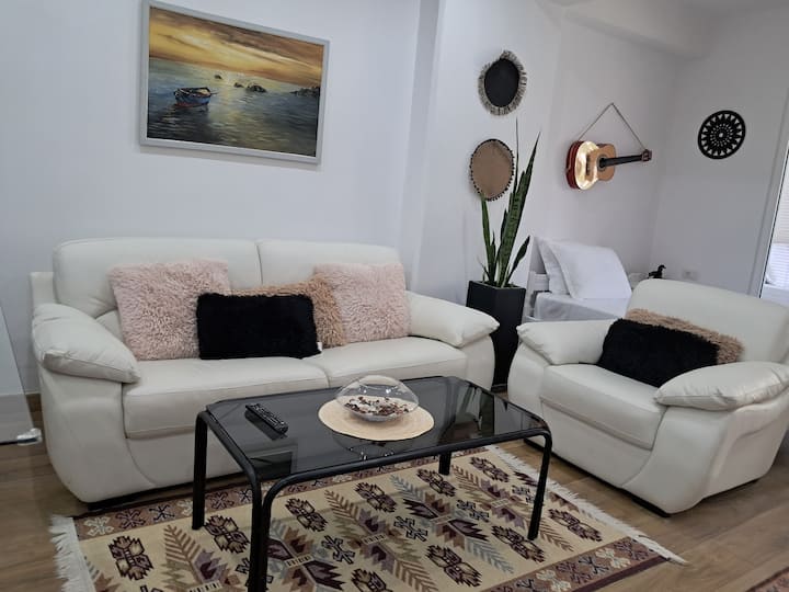 Mosaic Apartment
Vila 51 - Saranda