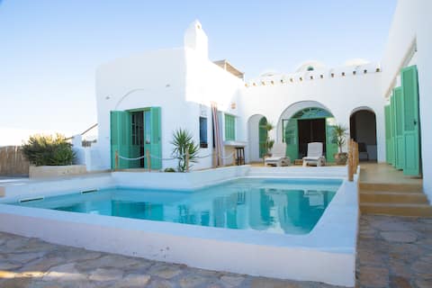 Djerbian-style Emerald Villa with private pool