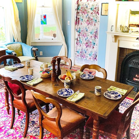 Top Airbnb: Room 3 at The BoHo BnB in Victoria