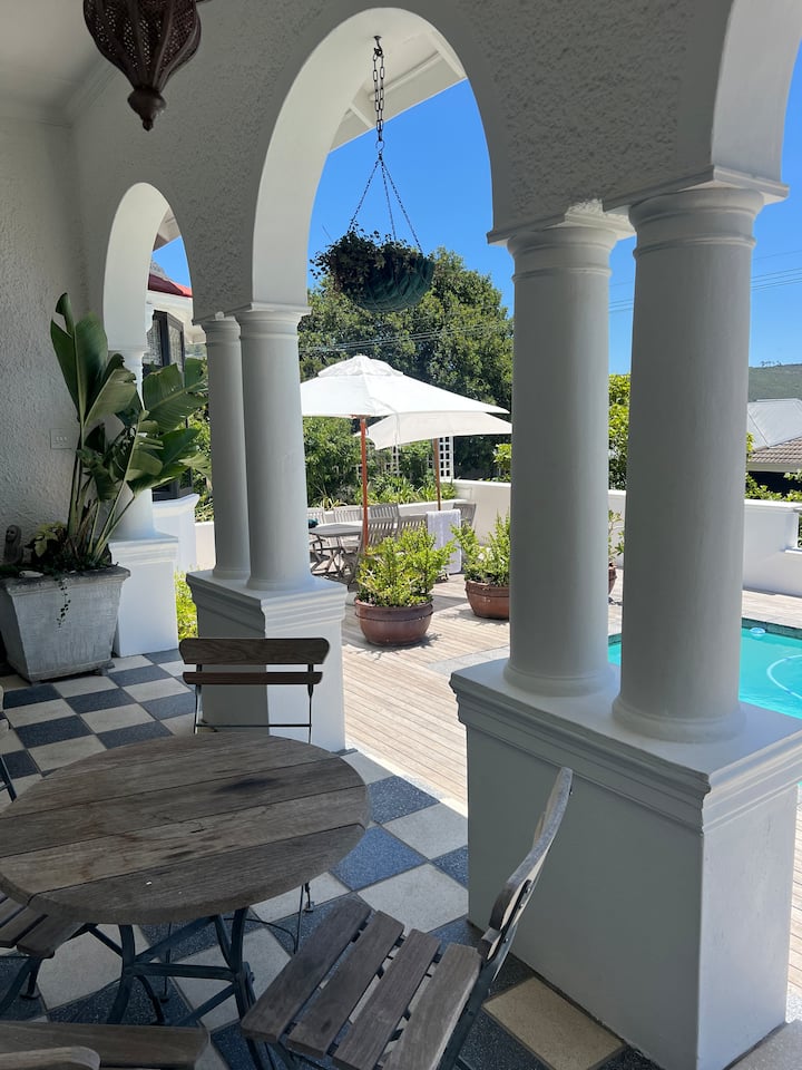 Comfortable Home In Oranjezicht, Cape Town - Camps Bay