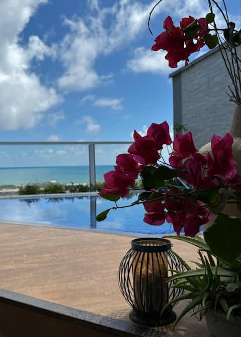 Successful Airbnb property: Fantastic penthouse with pool in Praia Do Futuro I