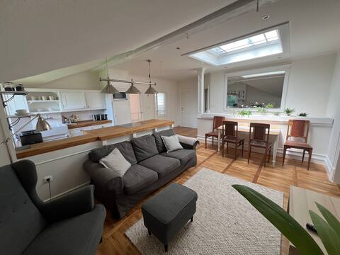 Apartment in a quiet environment near DOV