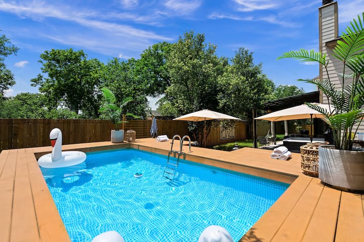 6 Bedroom Villa | Pool | Hot Tub | Party Cabana