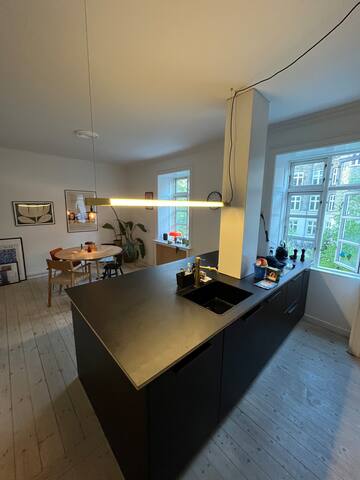 Large apartment in Copenhagen, Nørrebro (150 m2)