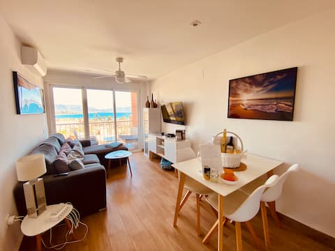 Top Airbnb: Sea View! Walk to the beach, paseo and restaurants en Mazarrón