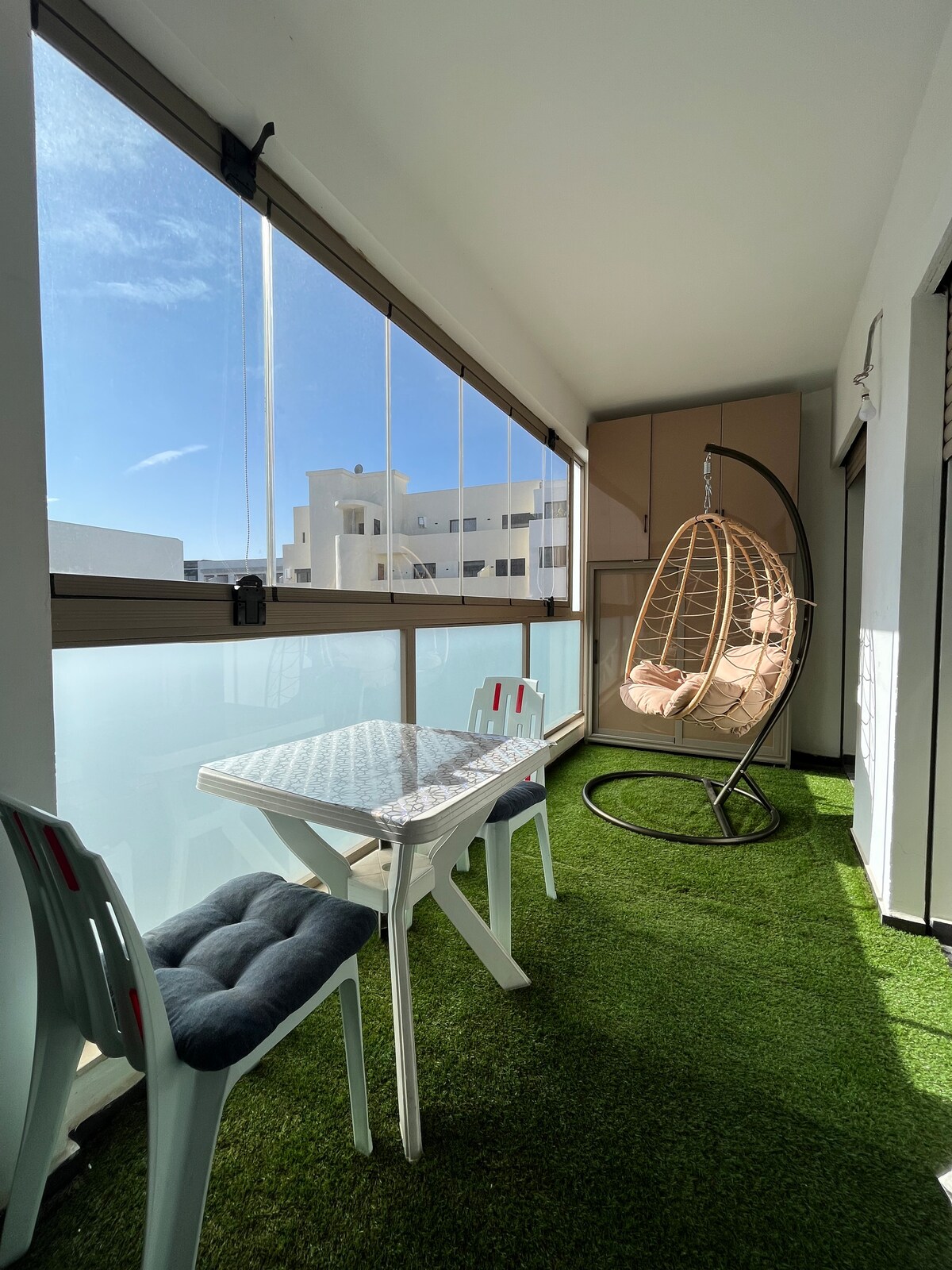 Condo in Casablanca  477  1 bedroom  1 bed  1 shared bath - image 3