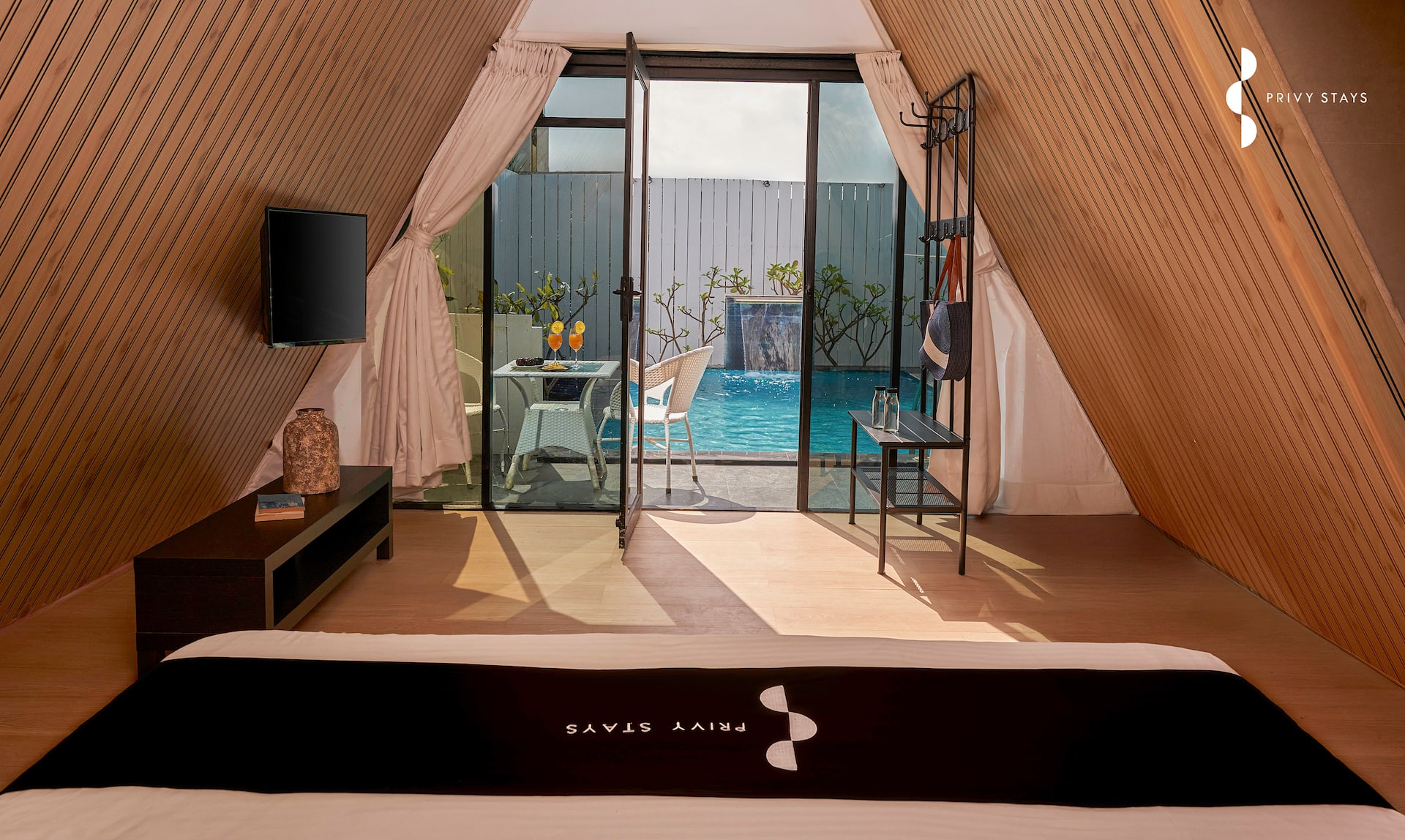 PrivyStays St. Ricky's Apartment Hotel — photo 4