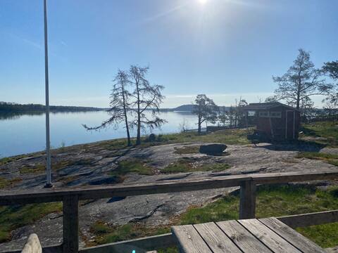 8-beds house by the water 10 min from Mariehamn