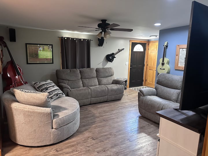Farmhouse On 6 Acres-game Room, Bring The Kiddos! - Shenandoah, VA
