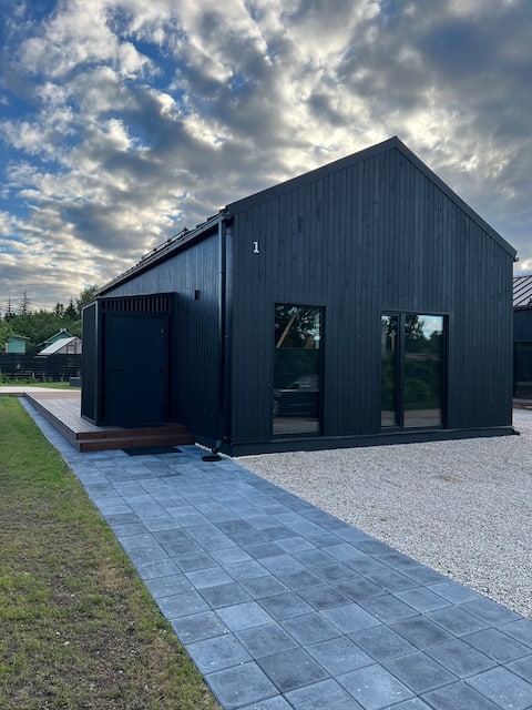 Cozy summer cottage near the Võhandu River