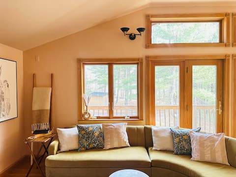 Cabin in Jewet 8 min to hunter @goldencrowncabin