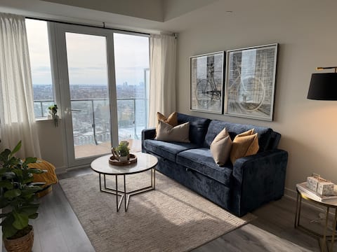 Top Airbnb: Sleep 4 | 28th floor Sunset unit | 1 free parking in Willowdale