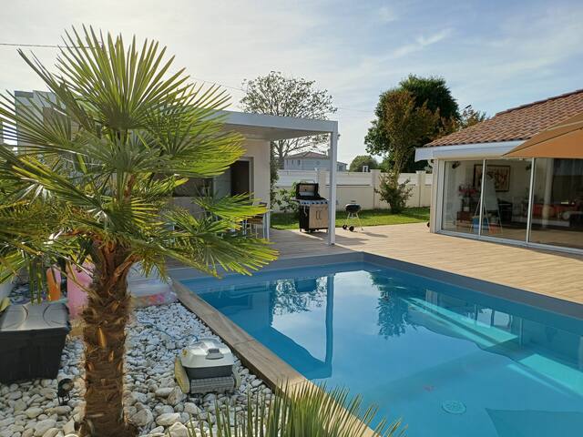 Maison/Villa climatisée avec piscine chauffée gallery image 4