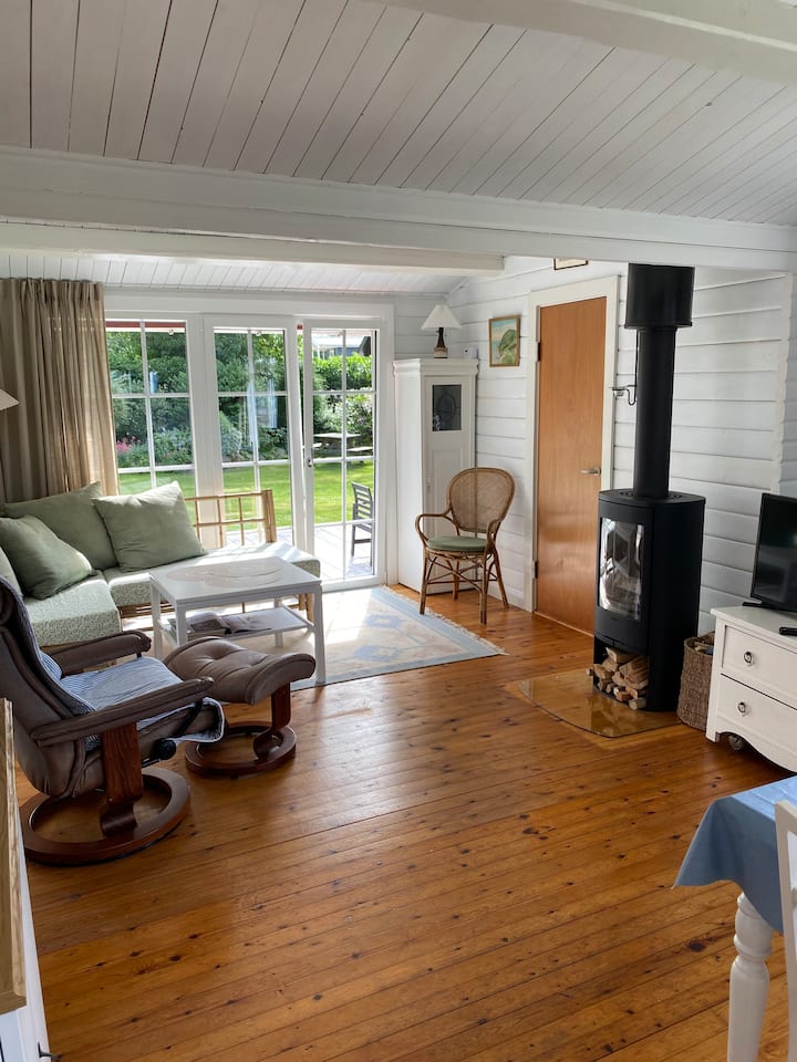 Family Friendly Summer Cabin Close To The Ocean - Danemark