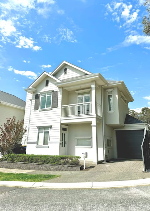 Adelaide Hills Hampton Cottage