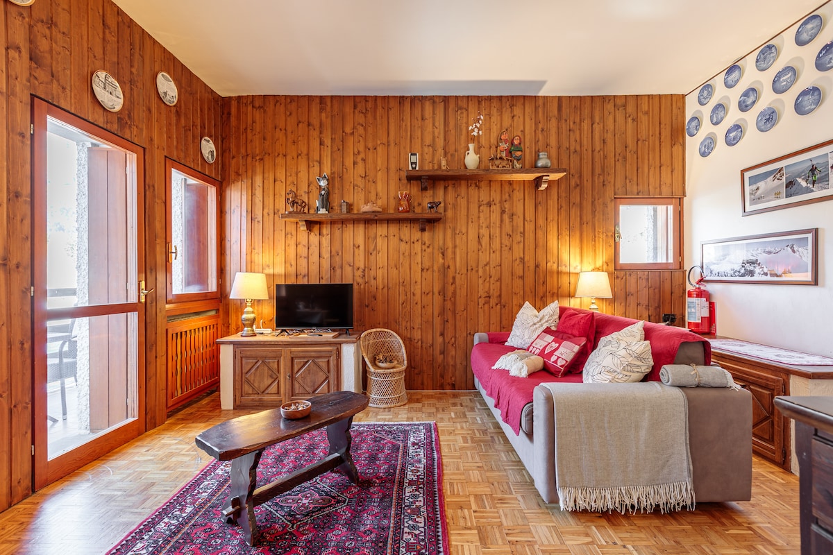 მისაღები ოთახი