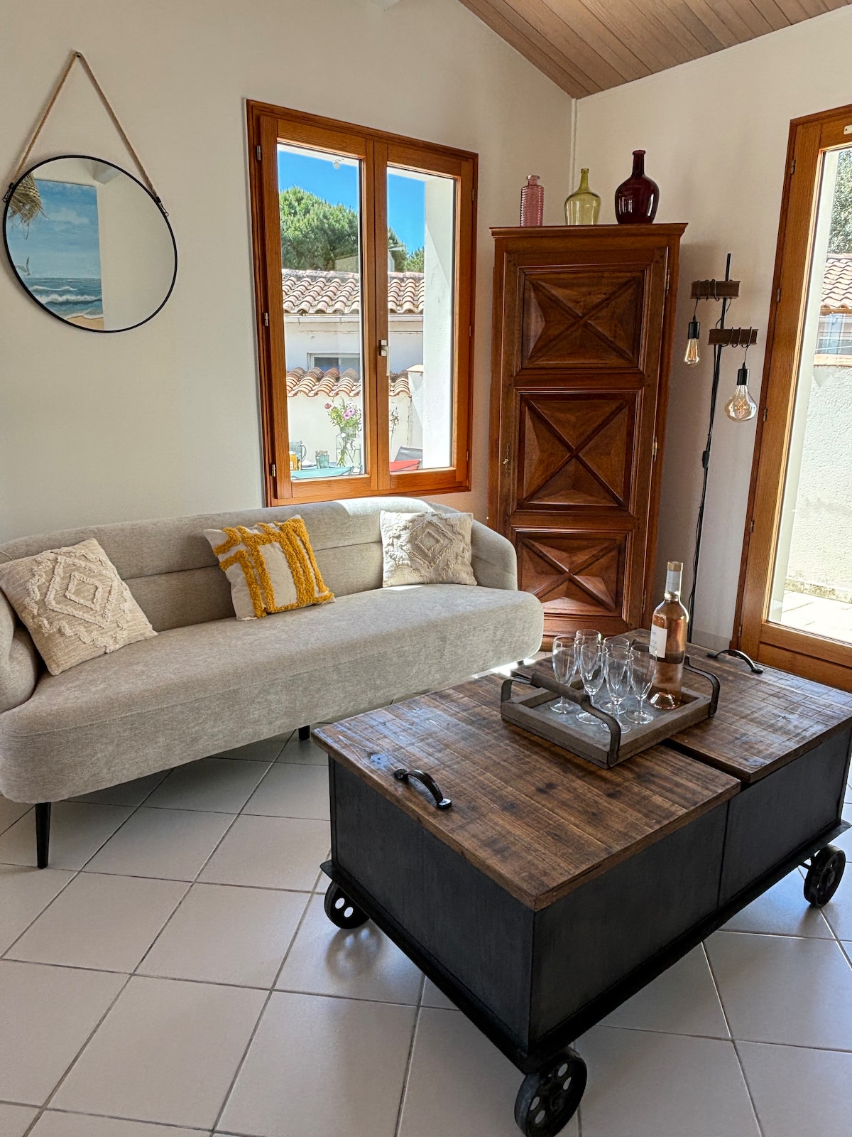 Annuncio Airbnb popolare: Nice house 50 m from the beach a Rivedoux Plage