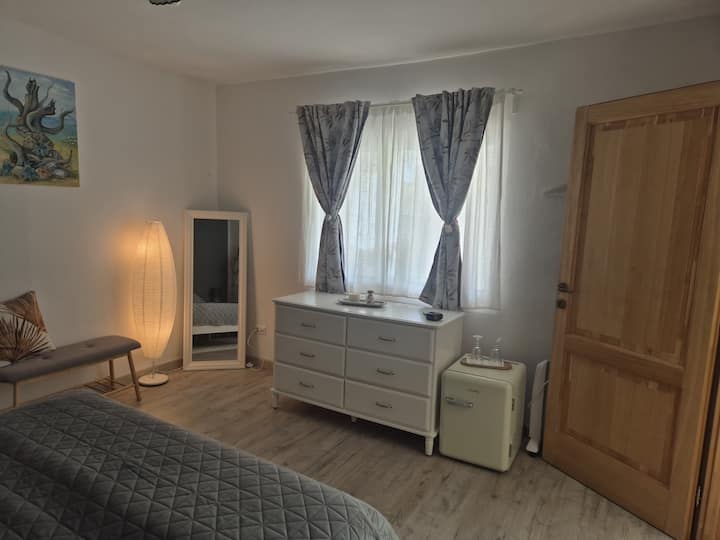 საძინებელი 2