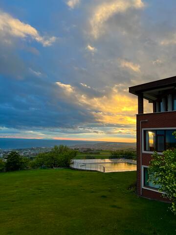 Lüks Malikâne: Muhteşem Manzara ve Saklı Bahçe gallery image 3