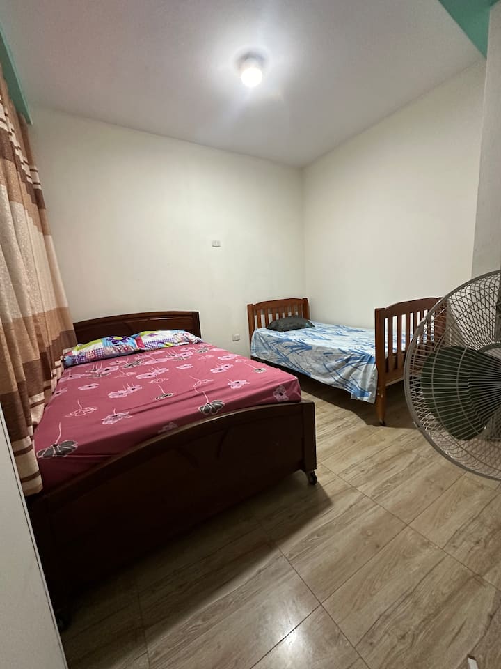 საძინებელი 1