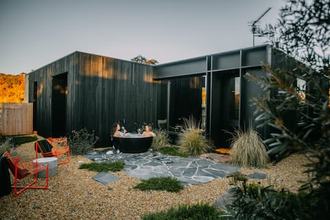 Shadows | Architectural Retreat in Town Heart