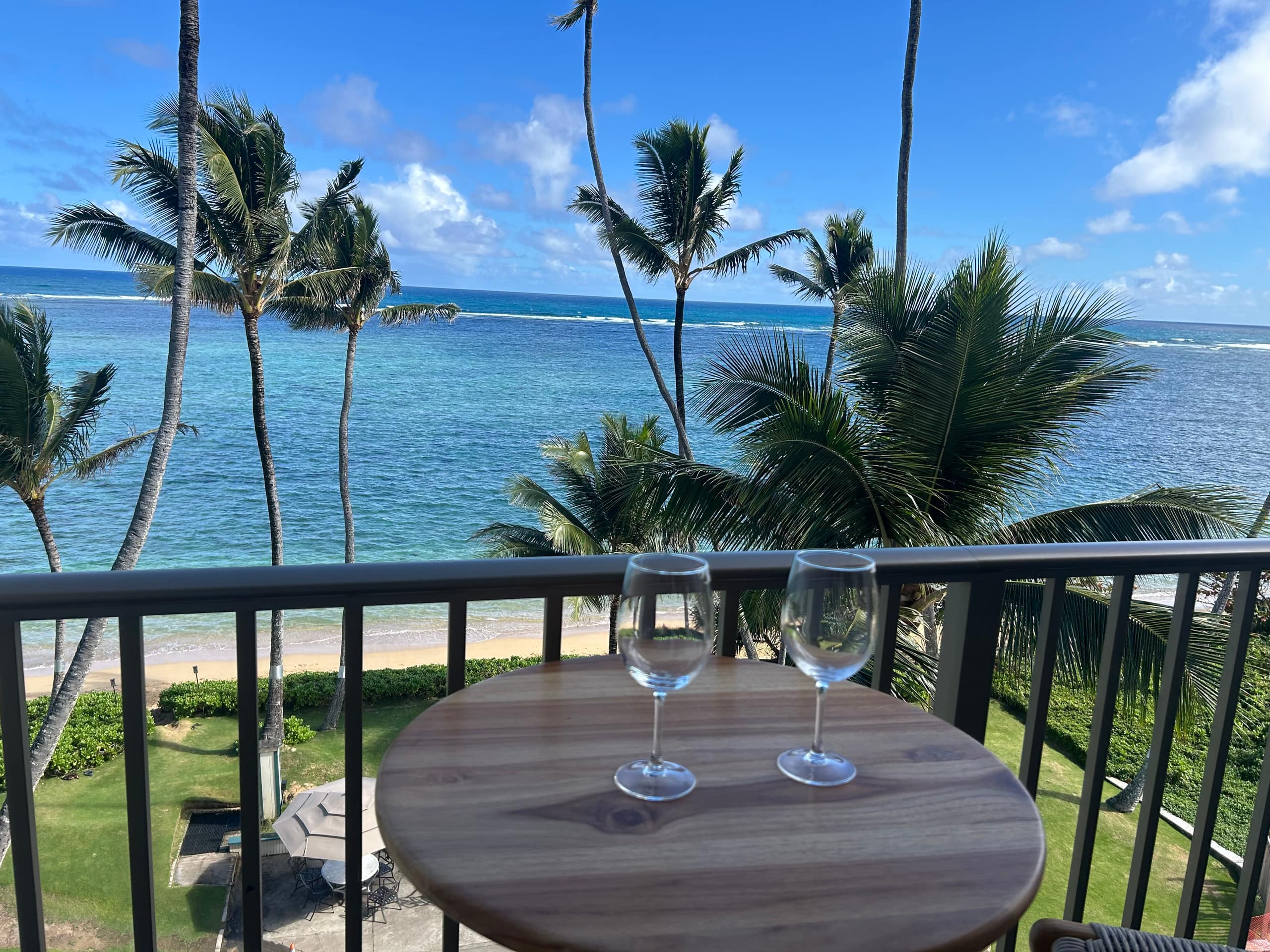 Hawaiian sunrise retreat - Image 14