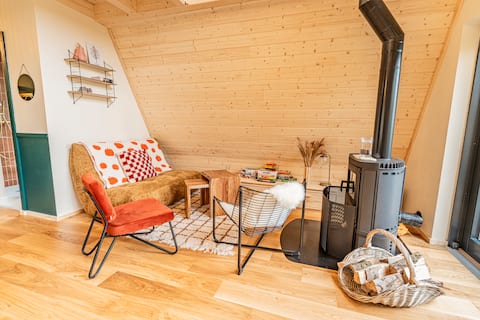 Top Airbnb: A cozy A-frame on the edge of a forest in Anould