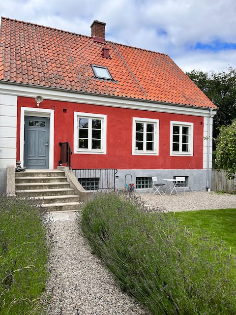 Charming 1930s house in Glemmingebro