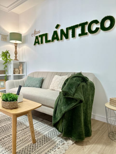 Popular Airbnb listing: Atlántico Penthouse (Cambados downtown) in Cambados