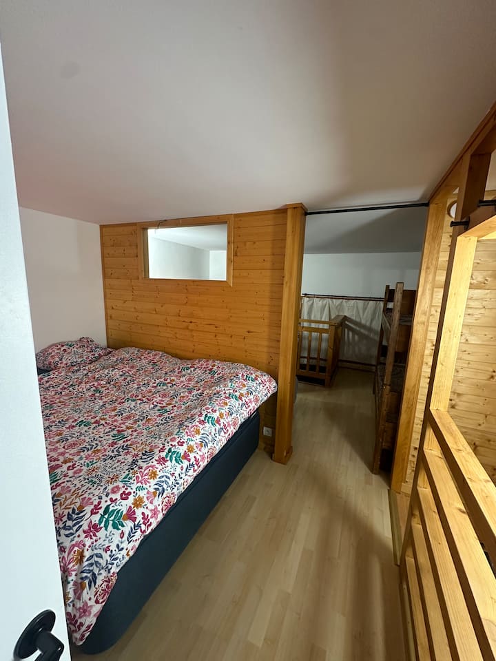 غرفة النوم 1