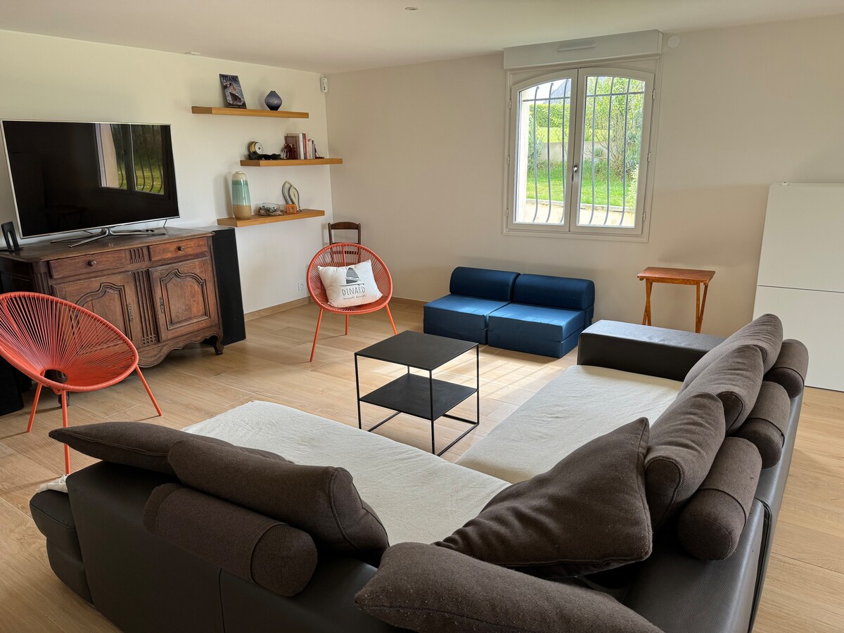 ห้องนั่งเล่น