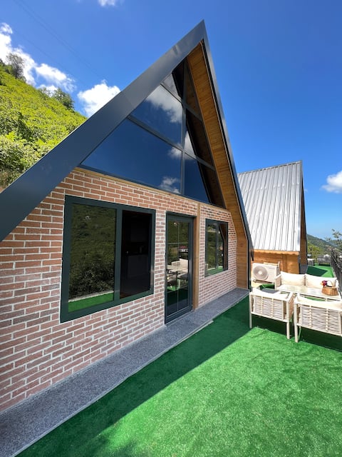 Hidden Garden Bungalow 1