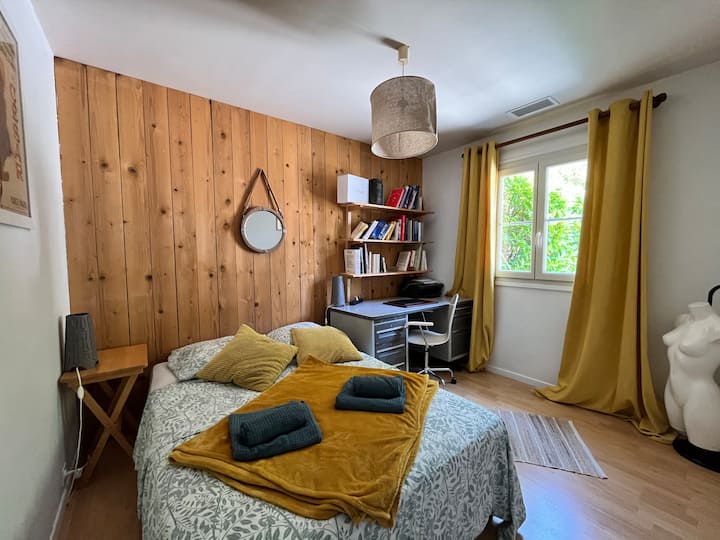 غرفة النوم 2