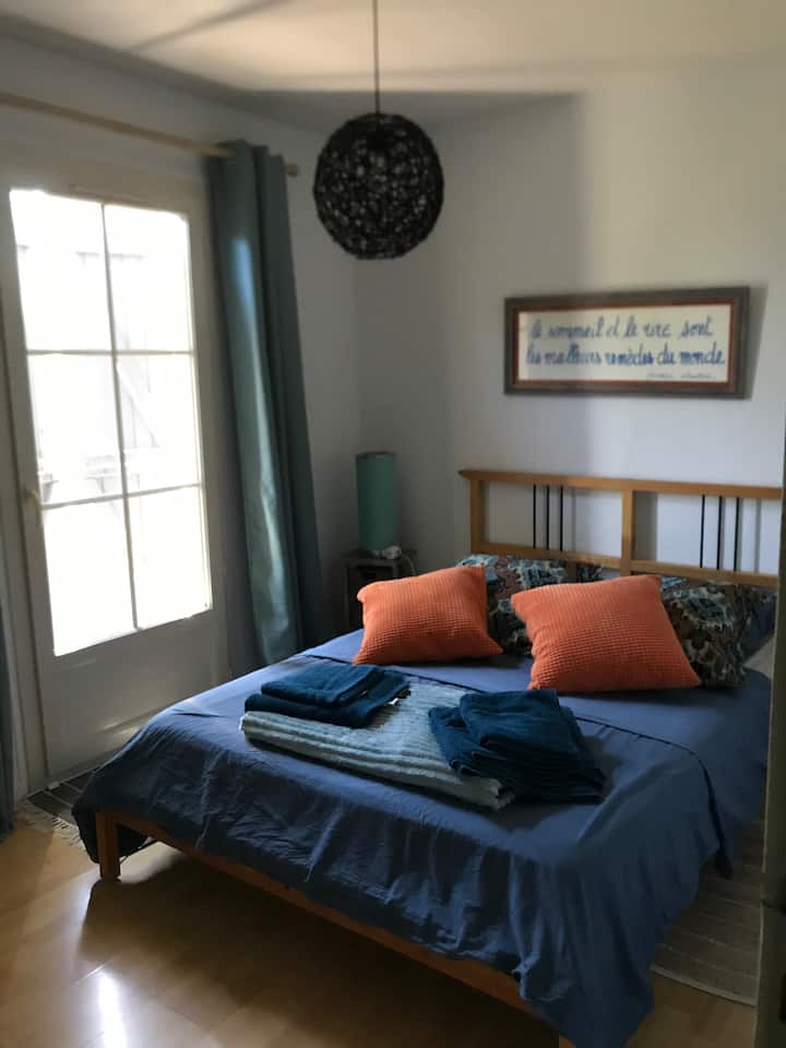 غرفة النوم 1