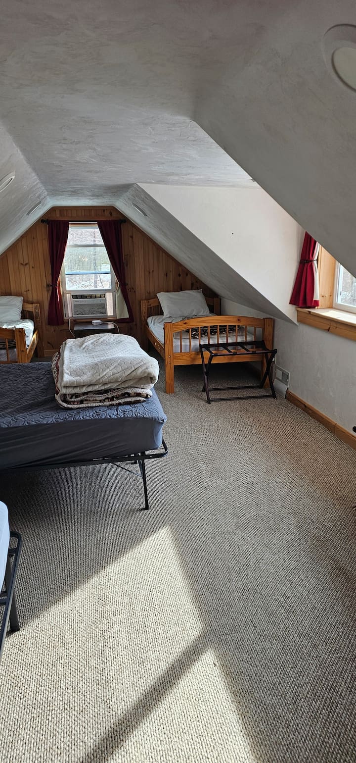 საძინებელი 4