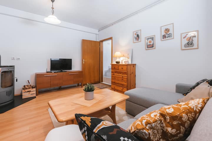 Katja Cottage-charming, Quiet,
Gorgeous Views - Bled