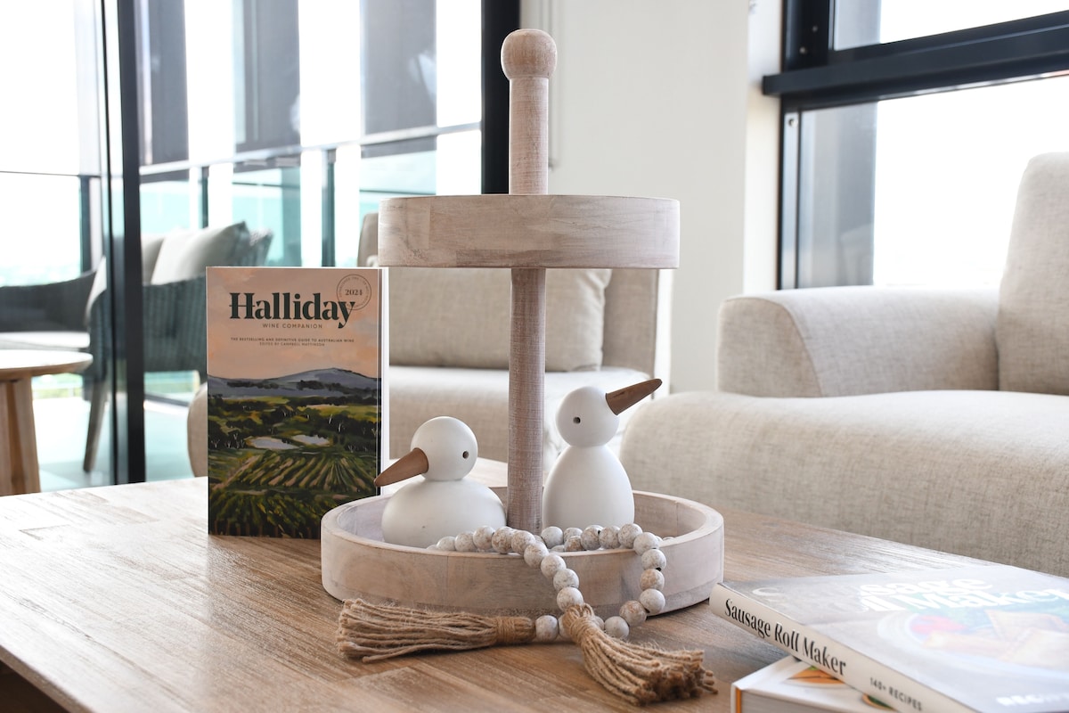 Top performing Airbnb: Luxury River view holiday home in Kangaroo Point