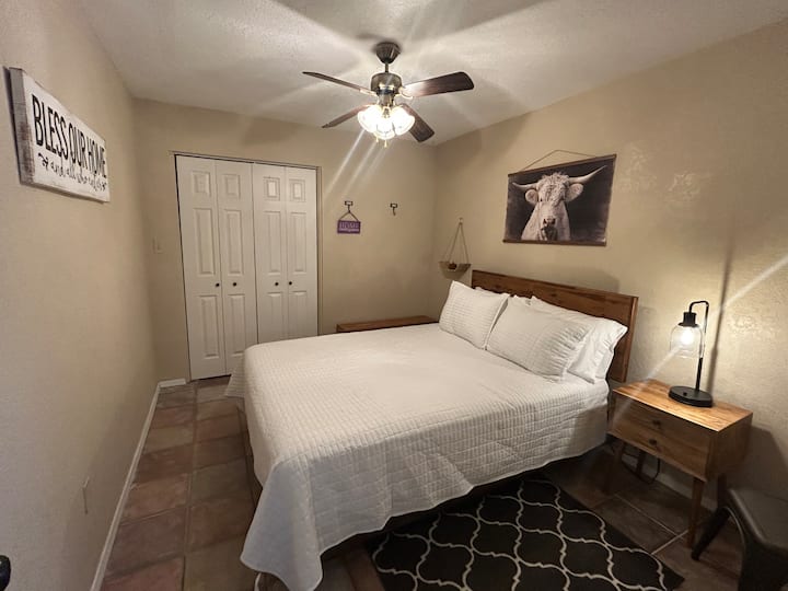 Chumba #3 na Kitanda cha Malkia