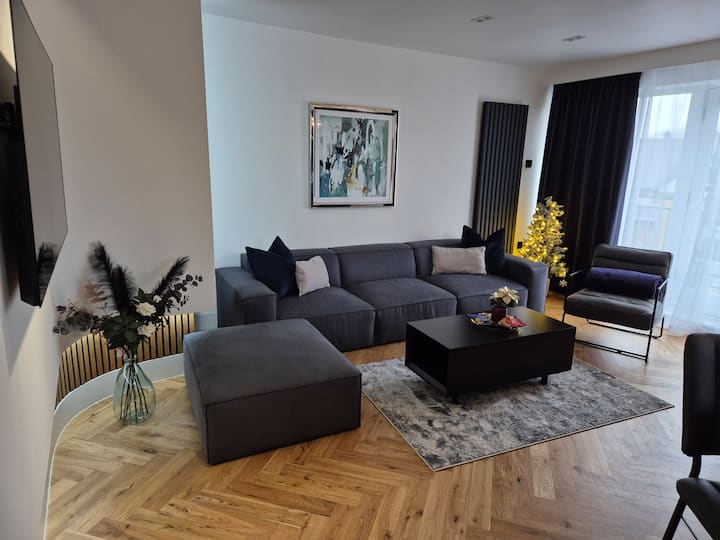 Newly Renovated Flat - Canterbury