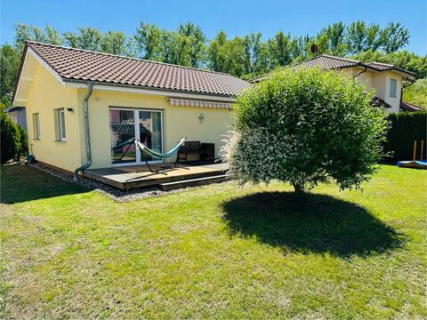 House Seensucht by Lake Geiseltal